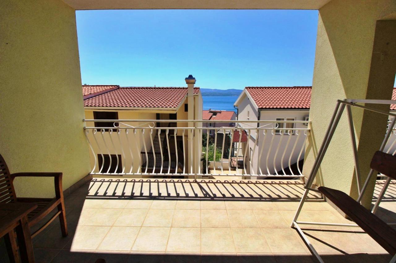 Apartments Marko Nemira Omis Exterior photo
