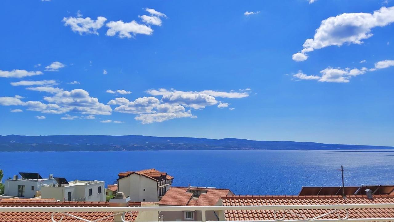 Apartments Marko Nemira Omis Exterior photo