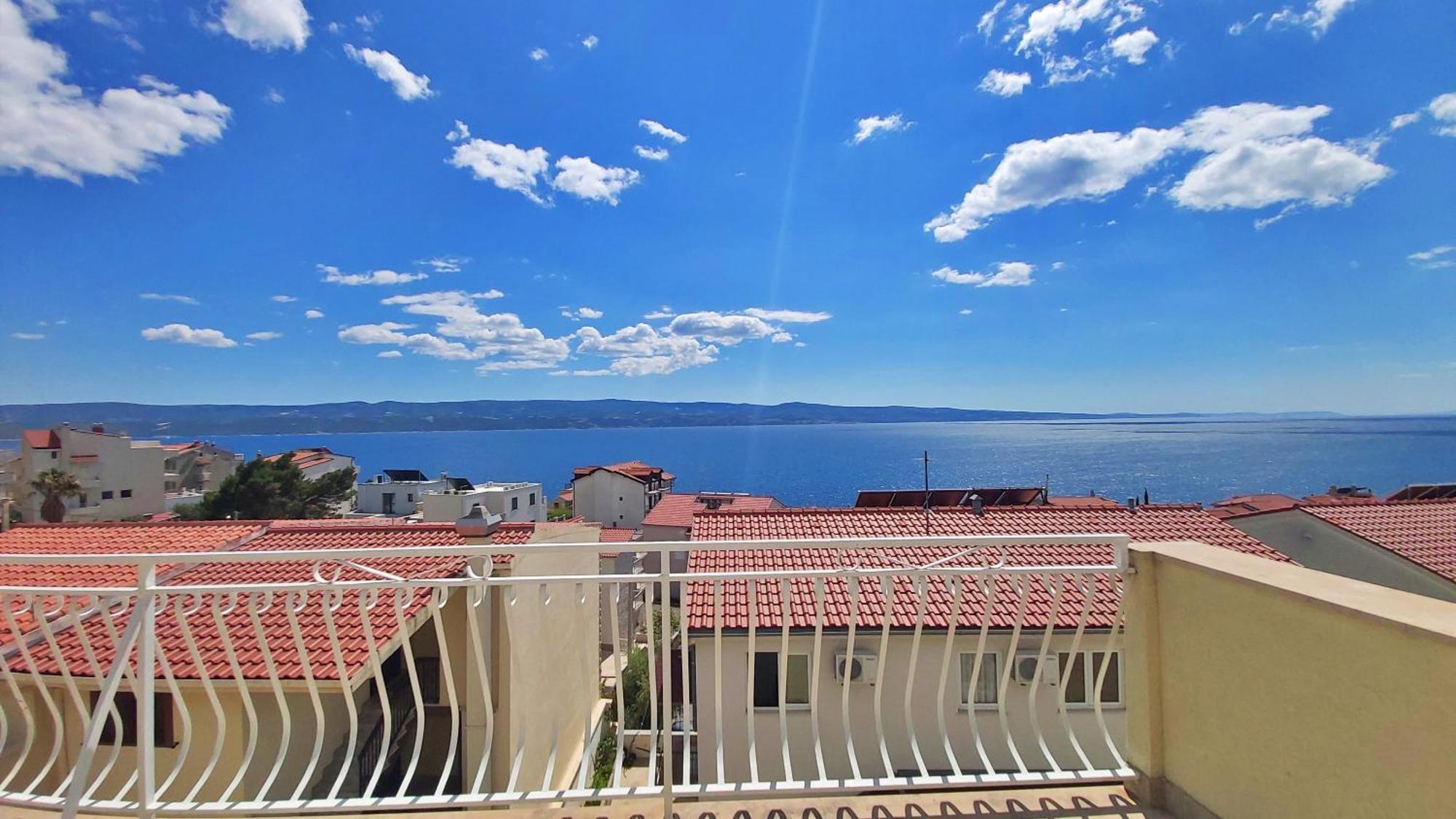 Apartments Marko Nemira Omis Exterior photo