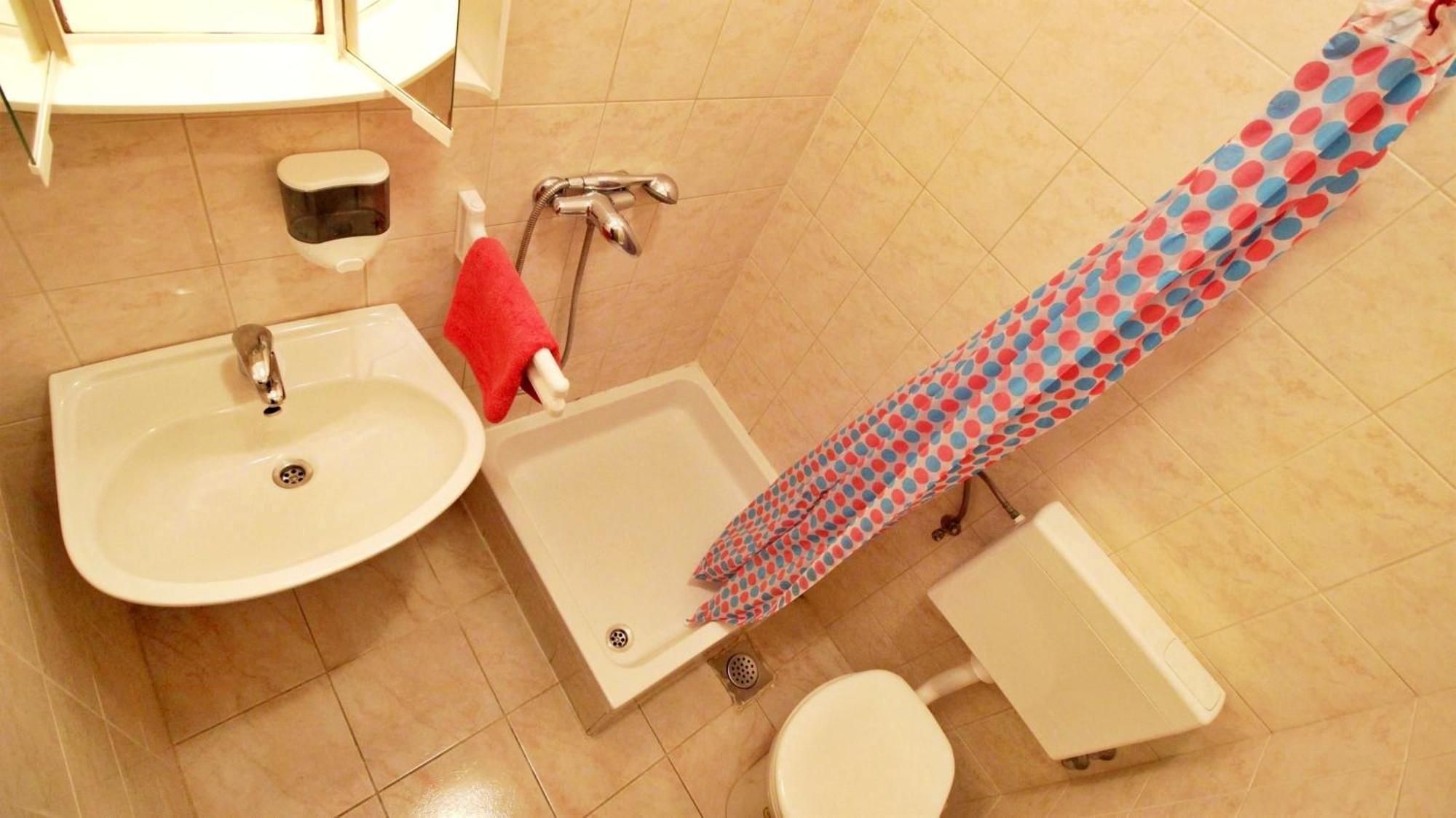 Apartments Marko Nemira Omis Room photo