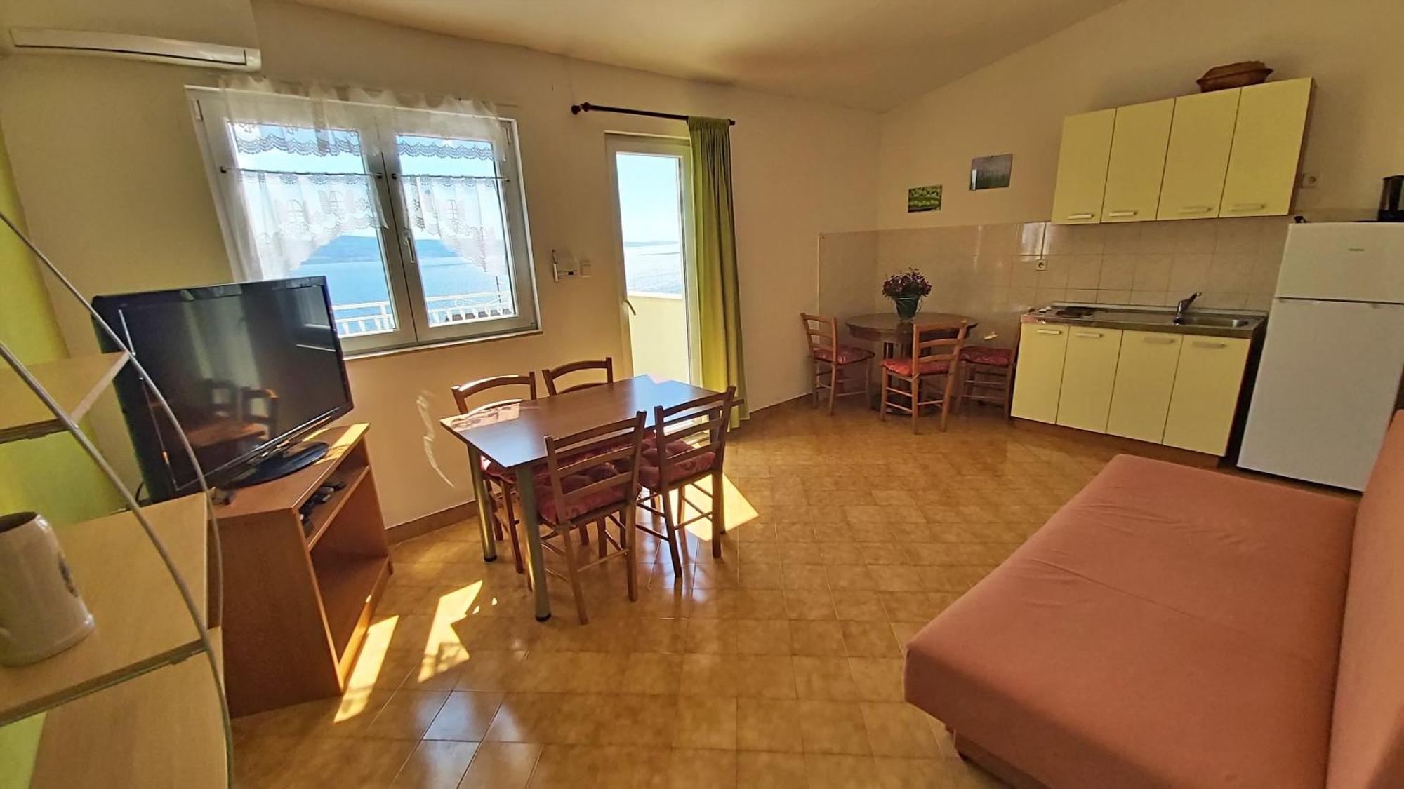 Apartments Marko Nemira Omis Room photo