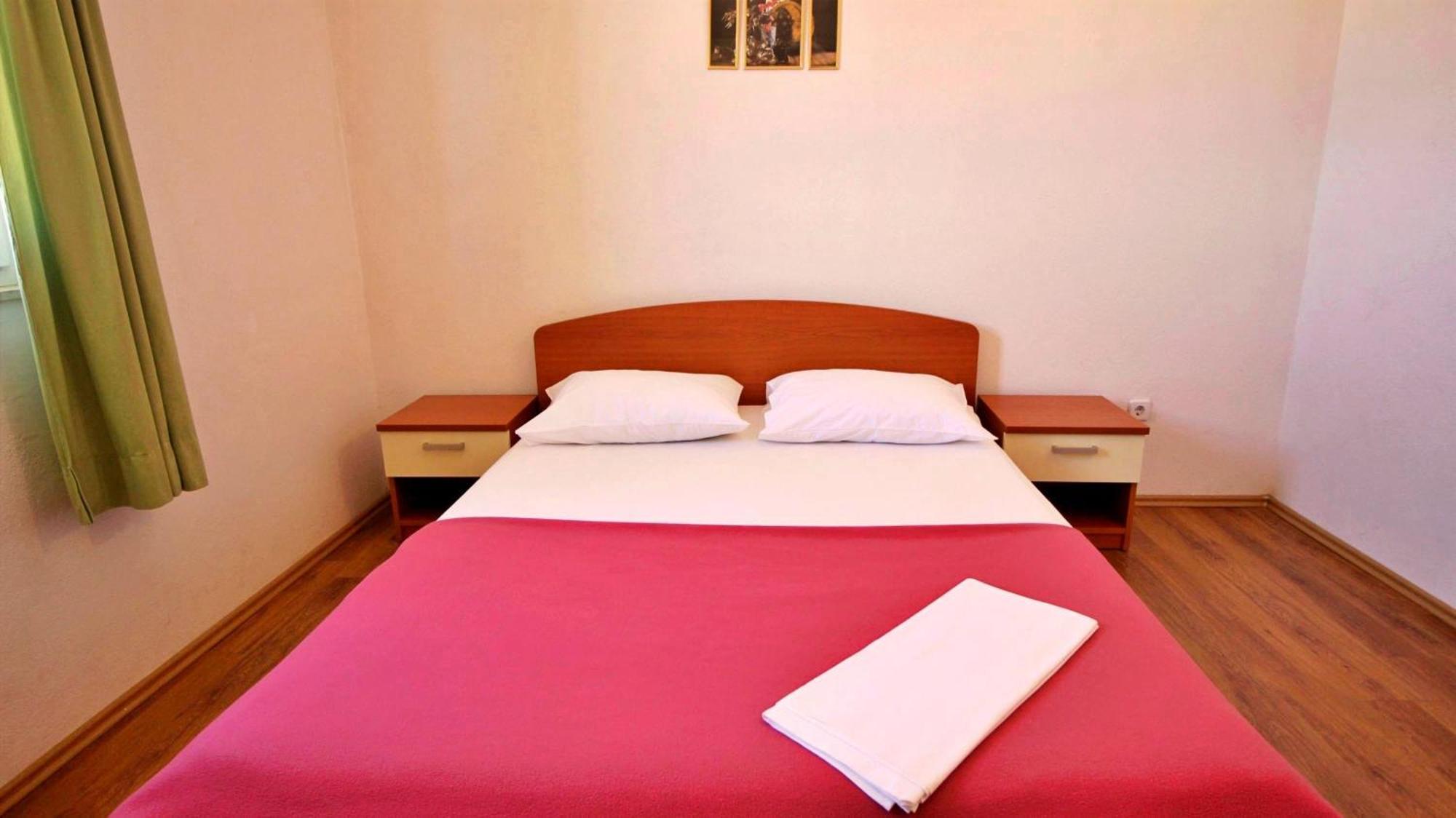 Apartments Marko Nemira Omis Room photo